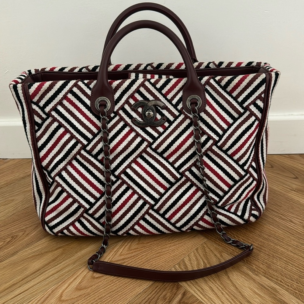 CHANEL toile tote bag